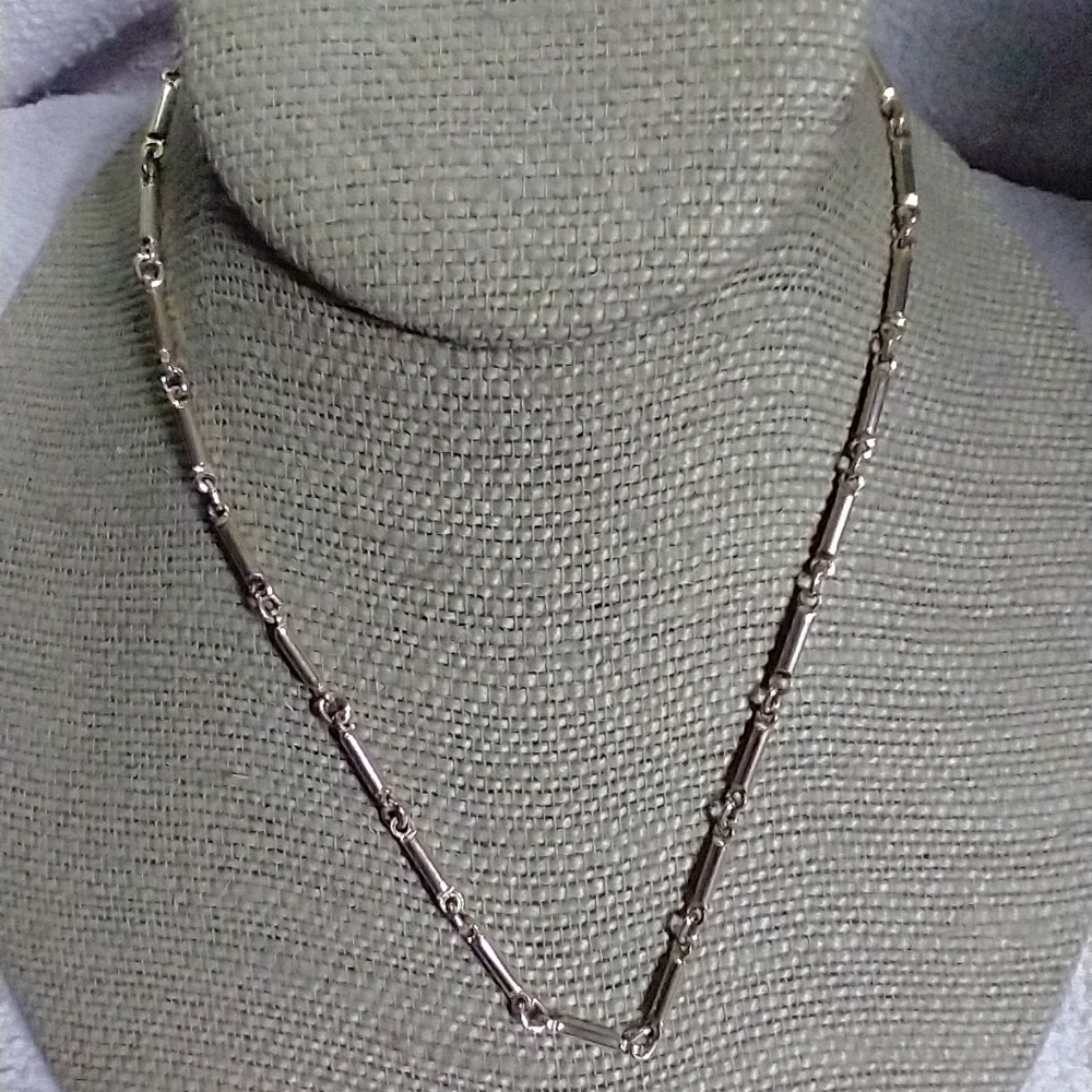 Goldtone bar link necklace